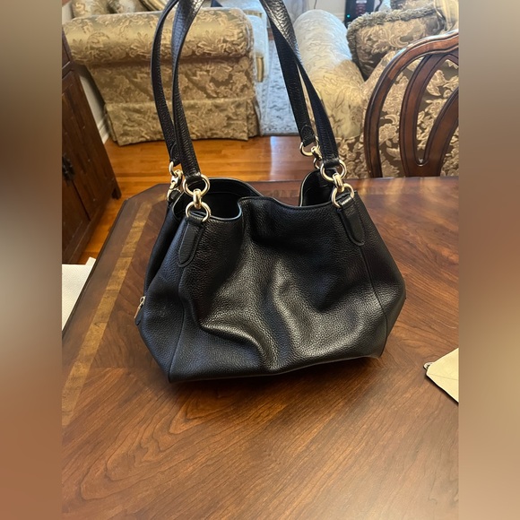 Coach purse (shoulder bag) new used once to try - Picture 5 of 7